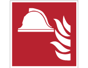 Röd nödskylt med symbol för brandredskap