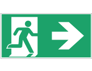 Grön nödskylt med symbol för nödutgång åt höger och en pil åt höger.