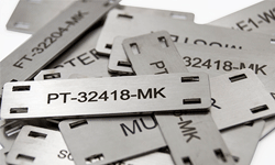 Billiga lasergraverade metallskyltar i rostfritt syrafast stål.